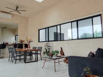 CASA EN VENTA DE  1 PISO EN JARDINES DE LA REJOYADA MERIDA, YUCATAN