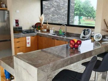CASA EN VENTA DE  1 PISO EN JARDINES DE LA REJOYADA MERIDA, YUCATAN