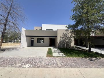 CASA EN VENTA EN LA CAMPIÑA DEL BOSQUE LEÓN GUANAJUATO