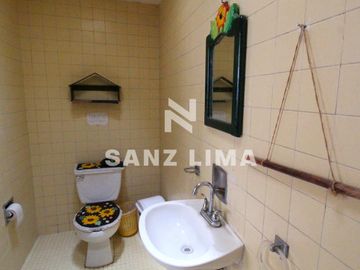 QUINTA CUITZEO: BELLA PROPIEDAD COLONIAL EN JARDIN PRINCIPAL, PARA USO COMERCIAL