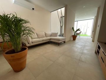 Casa en venta entrega inmediata en Temozón Norte