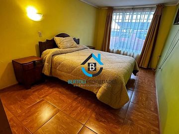 SE VENDE GRAN CASA EN CERRO BARÓN VALPARAÍSO