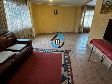 SE VENDE GRAN CASA EN CERRO BARÓN VALPARAÍSO