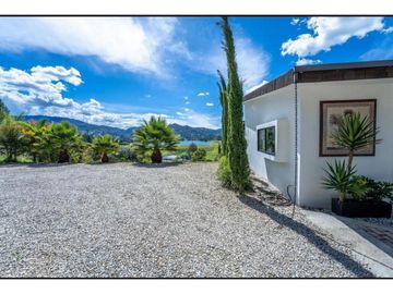 HERMOSA CASA CAMPESTRE INDEPENDIENTE EN VENTA EN EL RETIRO