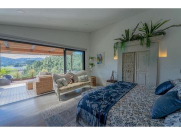 HERMOSA CASA CAMPESTRE INDEPENDIENTE EN VENTA EN EL RETIRO