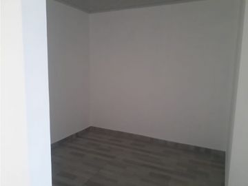 SE VENDE CASA EN CARTAGO CON  VIVIENDAS INDEPENDIENTES