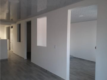 SE VENDE CASA EN CARTAGO CON  VIVIENDAS INDEPENDIENTES