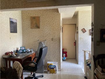 CASA EN VENTA EN COL. ALTAVISTA SUR EN MONTERREY NL