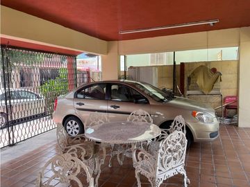 CASA EN VENTA EN COL. ALTAVISTA SUR EN MONTERREY NL