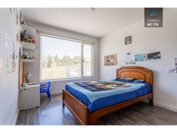 CASA EN VENTA EN RICAURTE - URBANIZACION PRIVADA