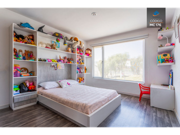 CASA EN VENTA EN RICAURTE - URBANIZACION PRIVADA