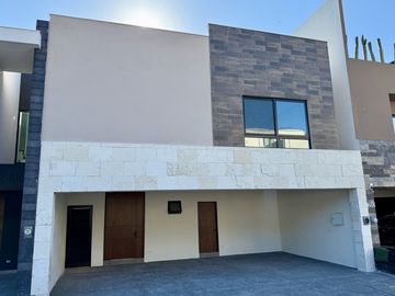 Casa en Los Cristales