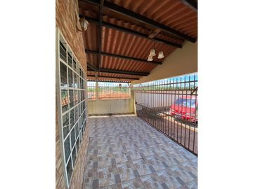 VENTA DE CASA EN MONTELIMAR LA CHORRERA