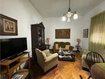 Vendo Casa y Departamento en Concepción del Uruguay, Entre Ríos.