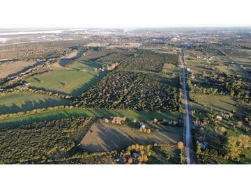 Vendo Casa de Campo en 3 Has en Concepción del Uruguay, Entre Ríos.