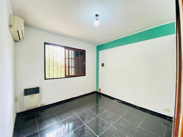 Casa PH en venta en Ituzaingo Norte