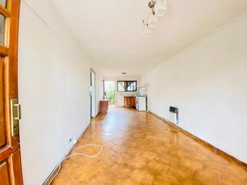 Casa PH en venta en Ituzaingo Norte
