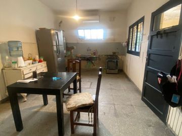 Casa en venta en Remedios de Escalada Oeste