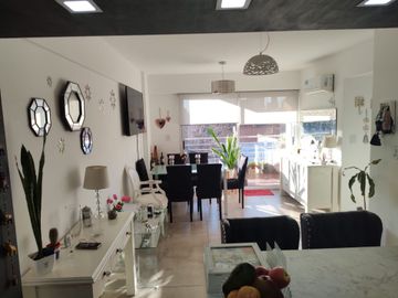 VENTA BOEDO, DEPARTAMENTO 2 AMBIENTES SEMIPISO