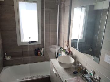 VENTA BOEDO, DEPARTAMENTO 2 AMBIENTES SEMIPISO