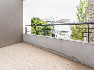 VENTA DEPTO 3 AMB. BERNAL QUILMES COCHERA BAULERA