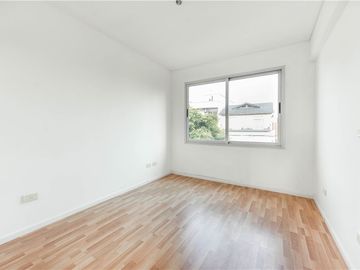 VENTA DEPTO 3 AMB. BERNAL QUILMES COCHERA BAULERA