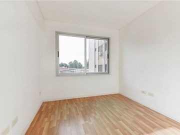 VENTA DEPTO 3 AMB. BERNAL QUILMES COCHERA BAULERA