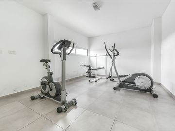 VENTA DEPTO 3 AMB. BERNAL QUILMES COCHERA BAULERA