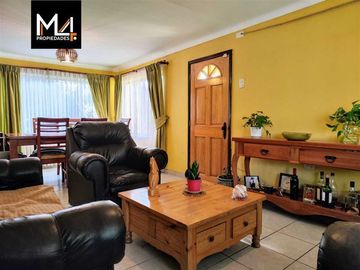 Casa en Venta en Adolfo Eastman Cox / Cuartel de Bomberos
