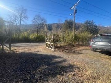 Parcela en Venta en Linda parcela con casa a orilla camino a las Termas de Chillán