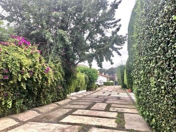 Casa en venta en San Nicolás Totolapan