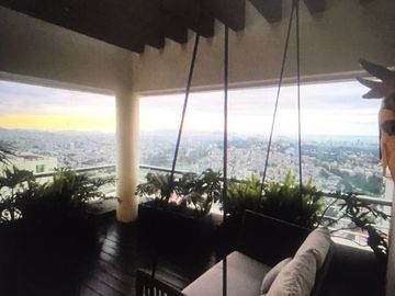 PH ESPECTACULAR EN LOMAS COUNTRY