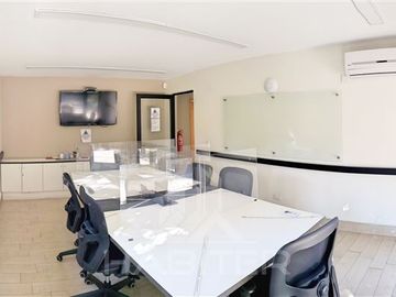 Oficina en Venta en Santa Maria Manquehue
