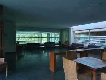 Departamento en Venta en METRO MANQUEHUE CON ESTACIONAMIENTO