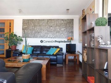 Departamento en Venta en Manquehue - Av. Colón - Hernando de Magallanes - LOFT de 4 Dormitorios y 2 Estacionamientos