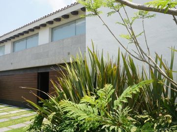 Casa Residencial en venta, en zona Zavaleta, Camino Real a Cholula, Puebla, Pue.