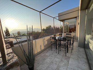 SAN CARLOS DE APOQUINDO / COLINA DEL MIRADOR