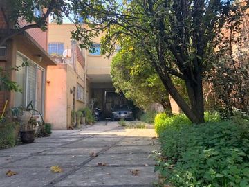 Casa en Venta en Cuautitlán Estado de México con uso de suelo habitacional/comer