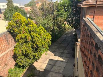 Casa en Venta en Cuautitlán Estado de México con uso de suelo habitacional/comer
