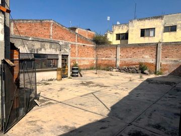 Casa en Venta en Cuautitlán Estado de México con uso de suelo habitacional/comer