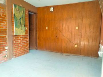 Casa en Venta en Cuautitlán Estado de México con uso de suelo habitacional/comer