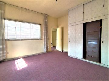 Casa en Venta en Cuautitlán Estado de México con uso de suelo habitacional/comer