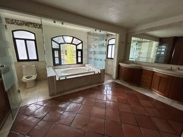 CASA EN VENTA CONDOMINIO EL PRADO