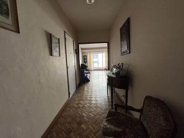 Venta Departamento 4 ambientes con dependencia en Caballito