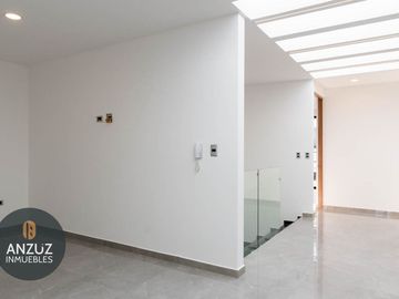 Casa de 4 recámaras en Lomas de Angelópolis 3