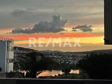 VENTA DE HERMOSA RESIDENCIA DE AUTOR EN JURIQUILLA