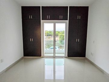 RESIDENCIA EN VENTA DE 3 RECÁMARAS EN ZONA RESIDENCIAL !