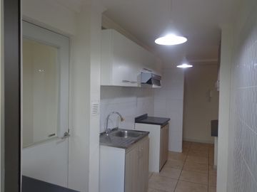 SE VENDE DEPARTAMENTO ALTOS DE YUNGAY l