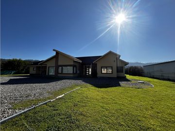 LO OROZCO / PARCELA EN CONDOMINIO + CASA 300 M2 / 5 DORM