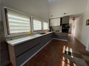 LO OROZCO / PARCELA EN CONDOMINIO + CASA 300 M2 / 5 DORM